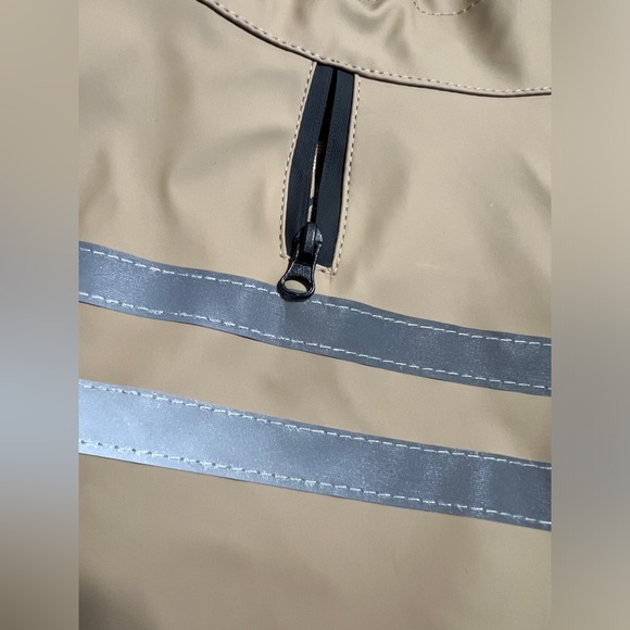 New Nautica Dog Raincoat - Picture 2 of 6